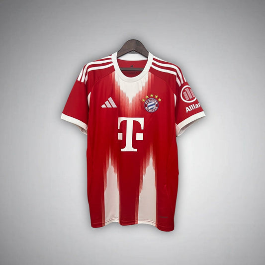 25/26 Bayern München Home Kit