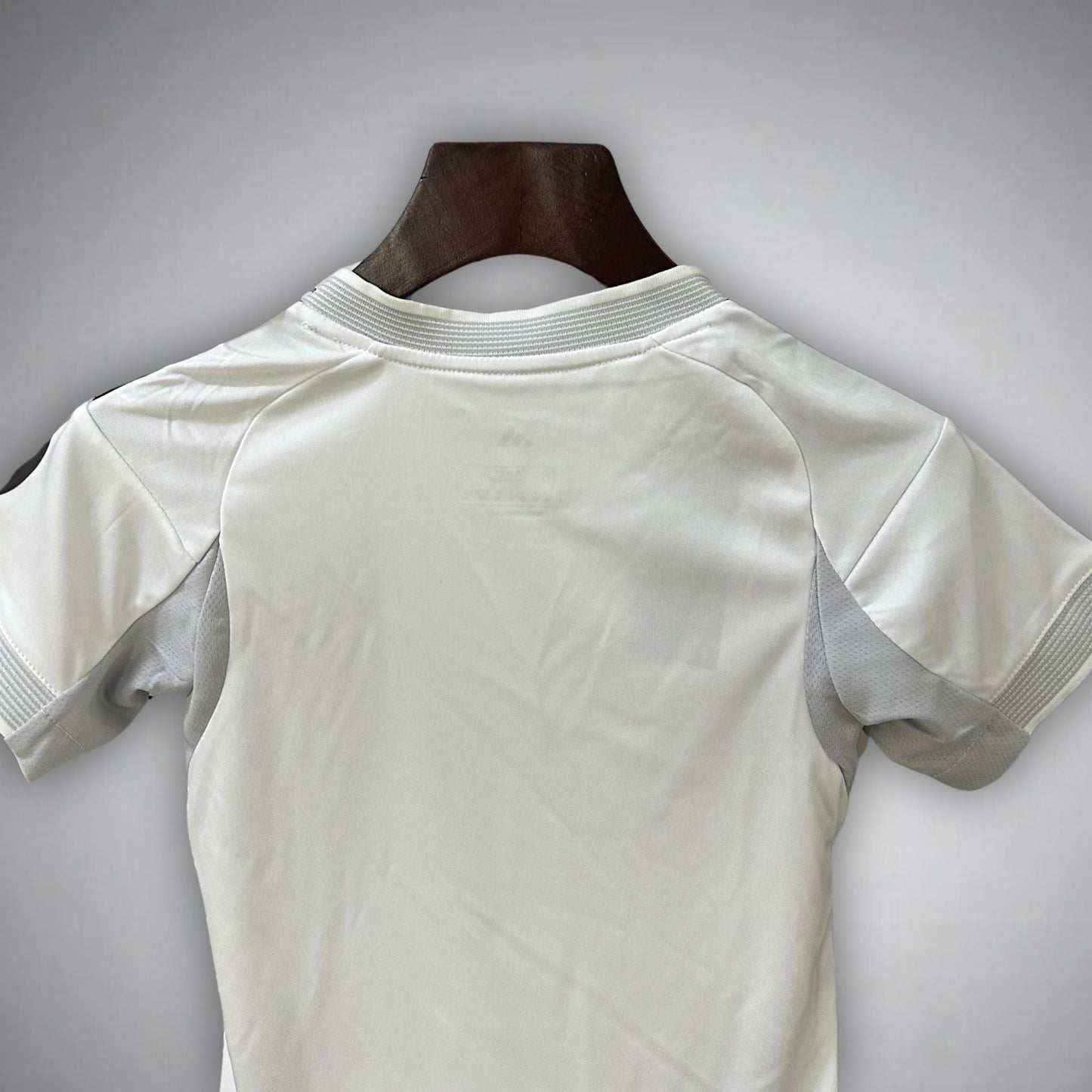 25/26 Real Madrid Home Kids Size Kit